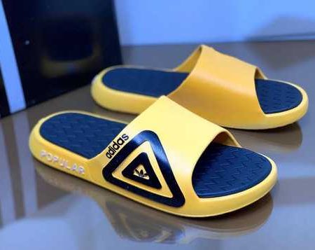 Adidas-Popular-Slippers